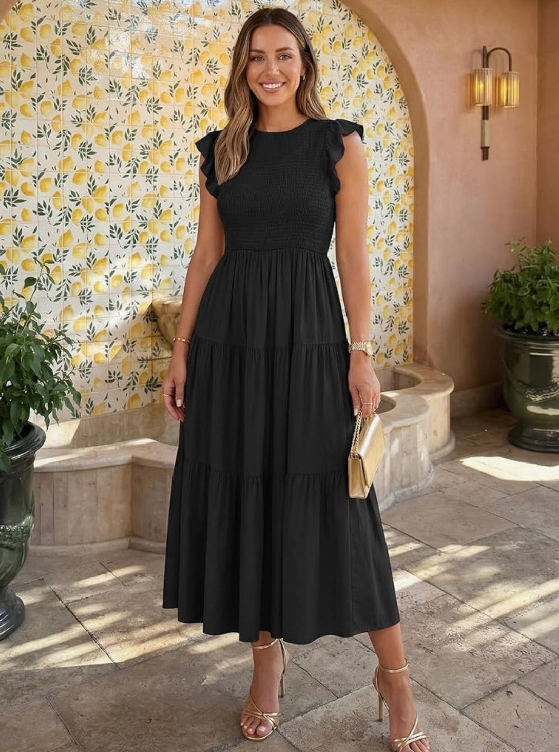 Sz L - Black Ruffle Sleeve Dress