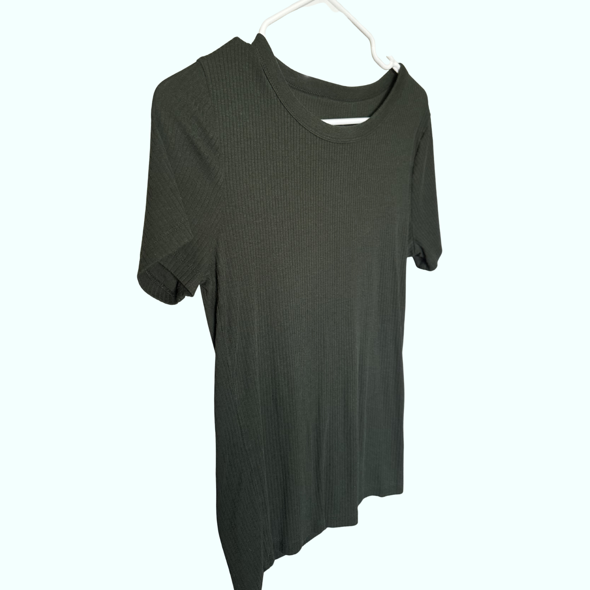 Sz S - a new day Green Scoop Neck Tee