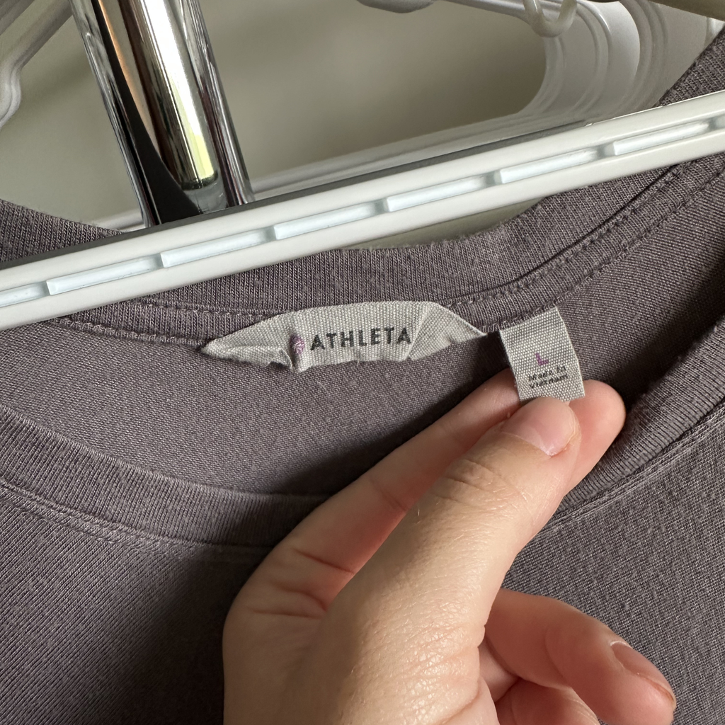 Sz L - Athleta Mauve Top