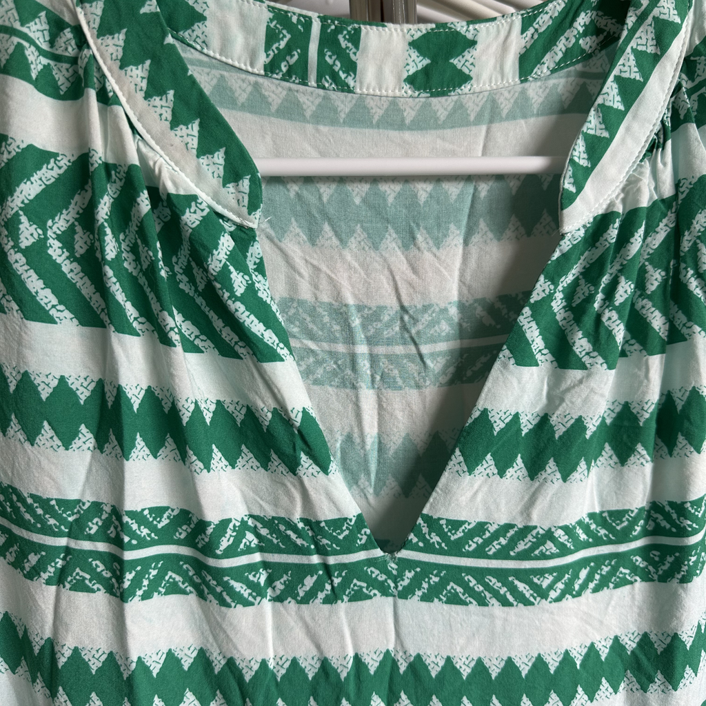Sz L - Green & White Dress