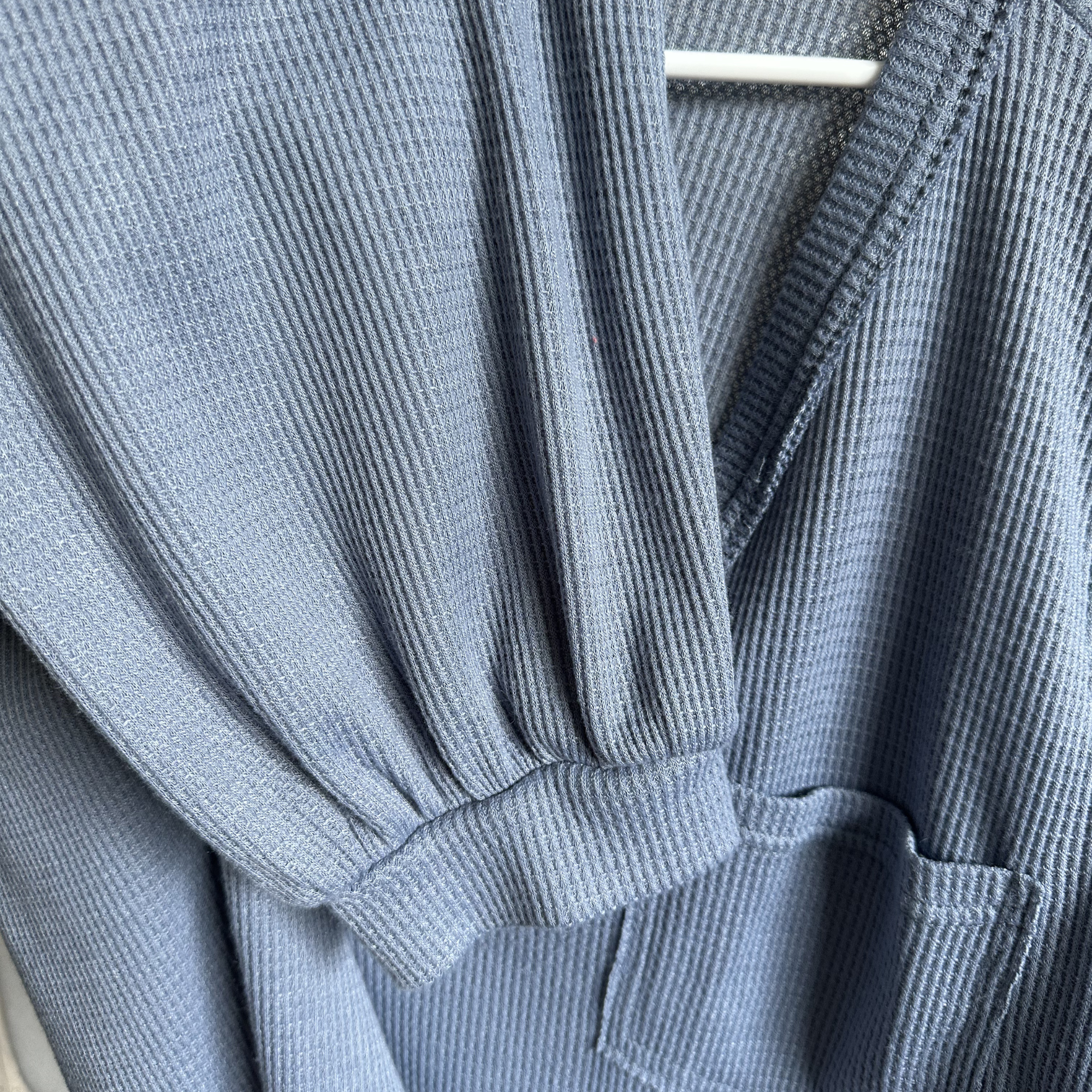 Sz XL - Wide Neck Top